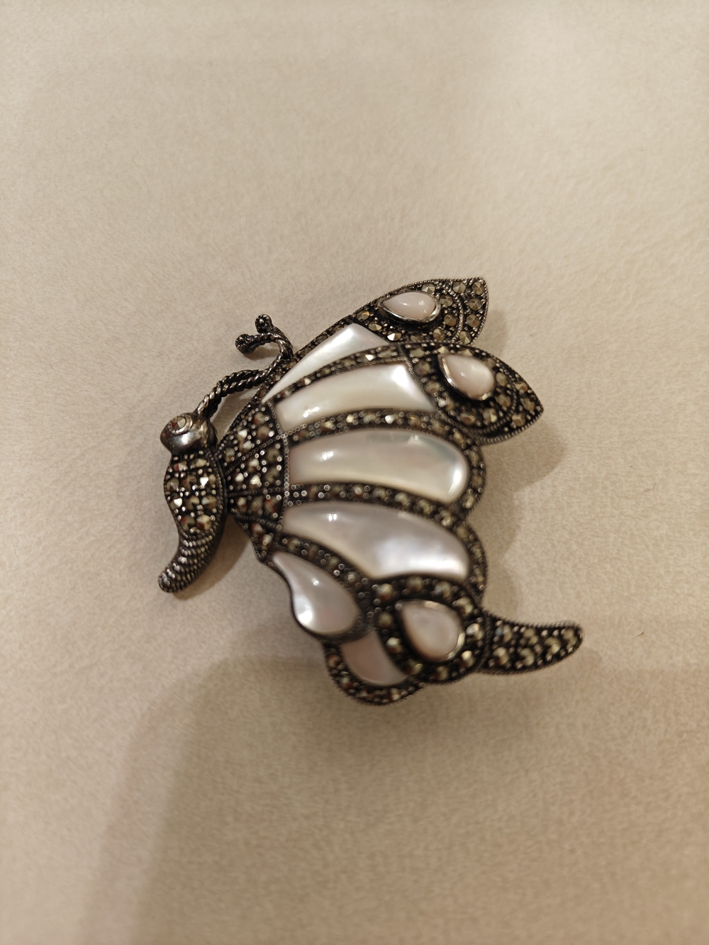 Vintage-Inspired Butterfly Brooch with Mother of Pearl Inlays
